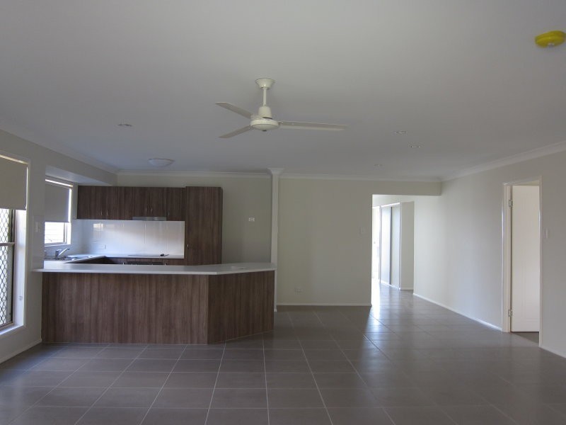 23 Burdekin Circuit, Warner QLD 4500