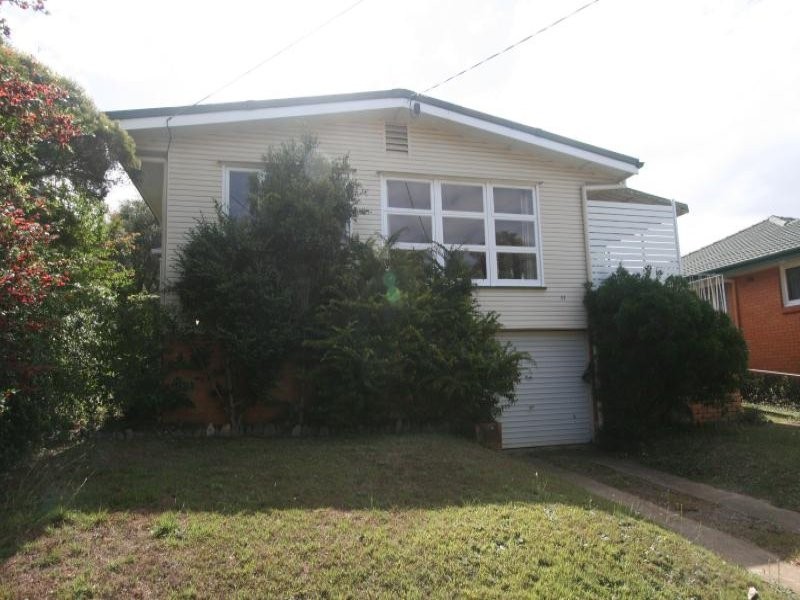 11 Goodchap Street, Aspley QLD 4034