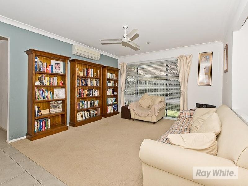 8 Cyperus Crescent, Carseldine QLD 4034