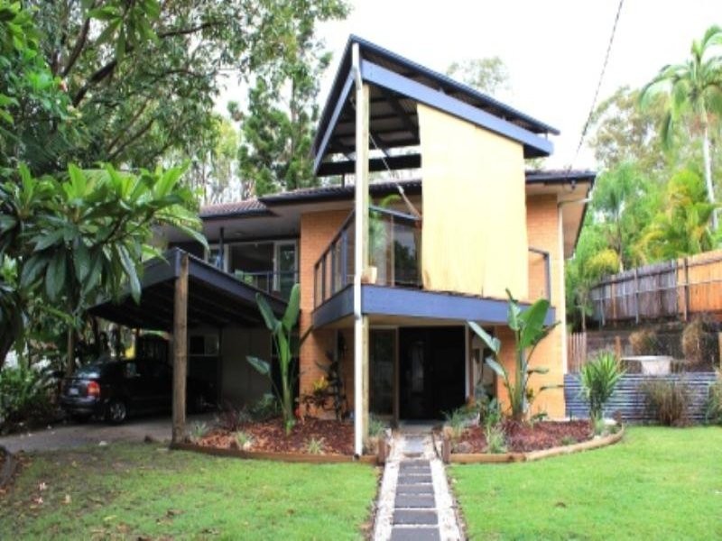32 Tarnook Drive, Ferny Hills QLD 4055