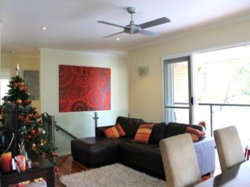 32 Tarnook Drive, Ferny Hills QLD 4055