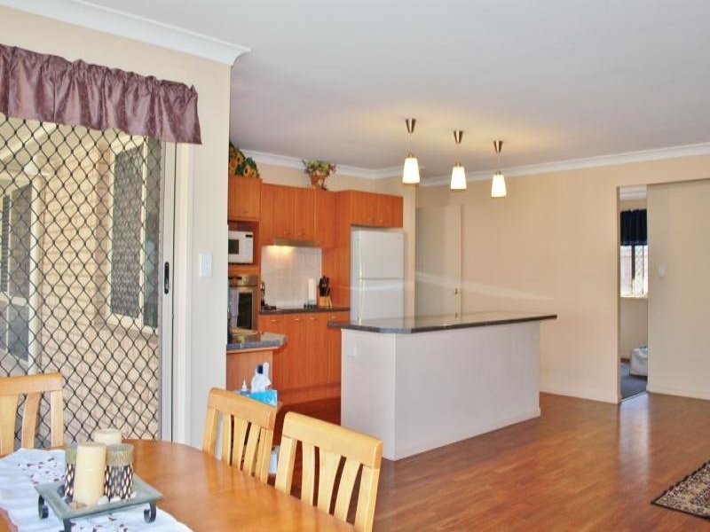 9 Michigan Cct, Warner QLD 4500