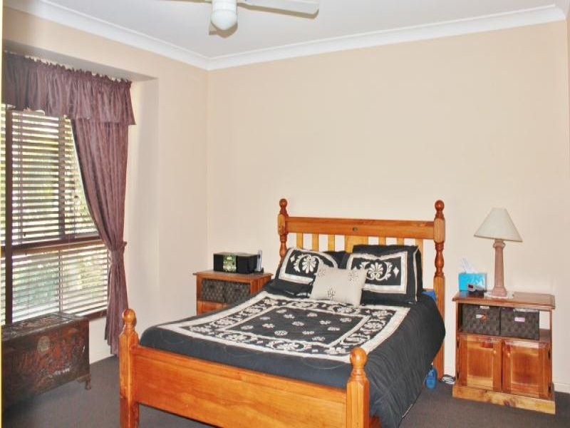 9 Michigan Cct, Warner QLD 4500