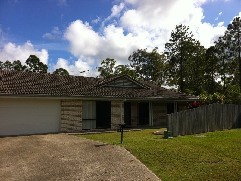 28 Silverash Court, Warner QLD 4500