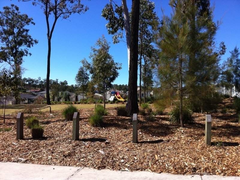 6 Erbin Lane, Augustine Heights QLD 4300