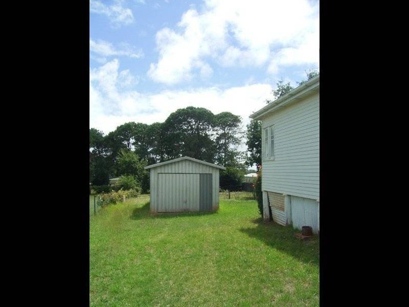 329 Bridge St, Newtown QLD 4350