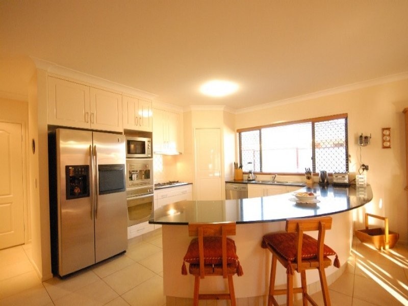 7 Nioka Drive, Highfields QLD 4352