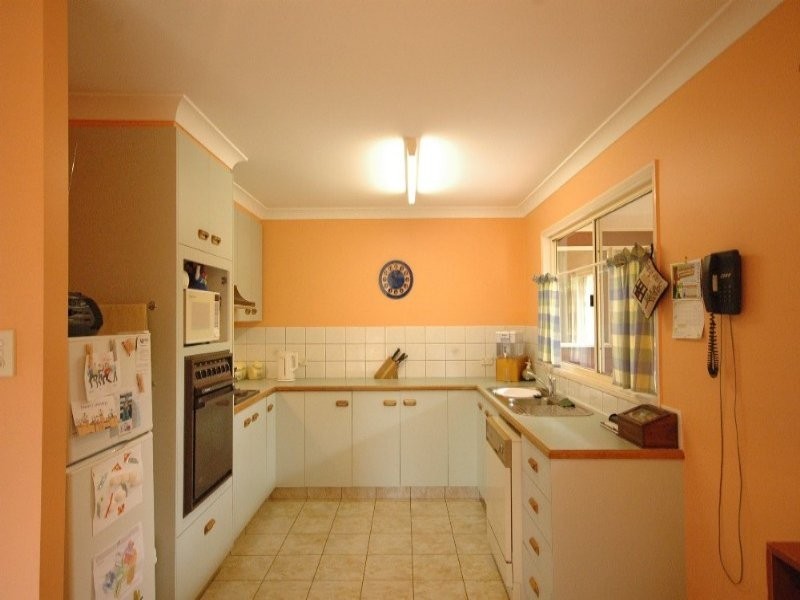 14 McLeod Court, Wyreema QLD 4352