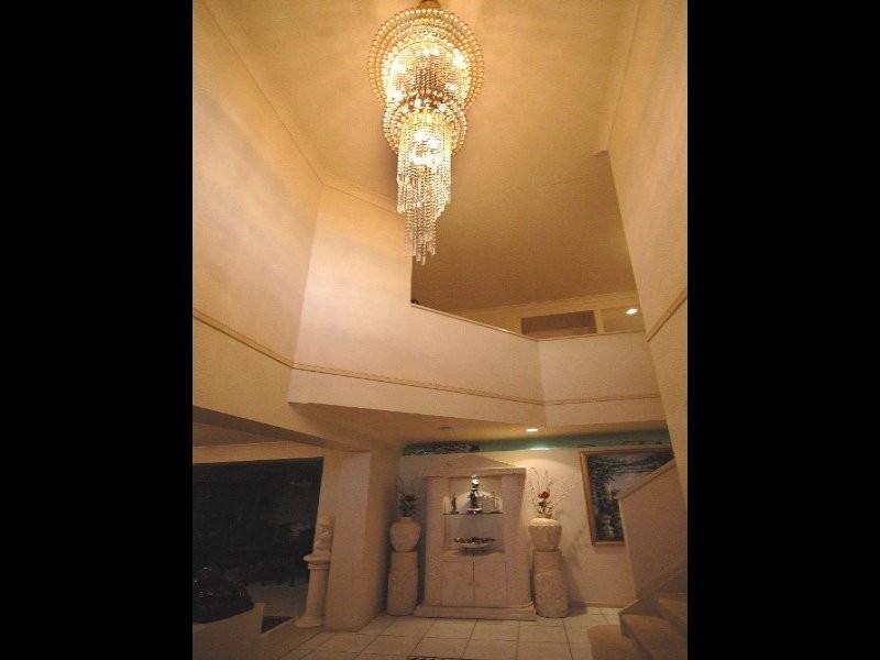 6 Woodlands Close, Middle Ridge QLD 4350