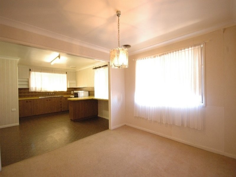 57 Router Street, Wilsonton QLD 4350