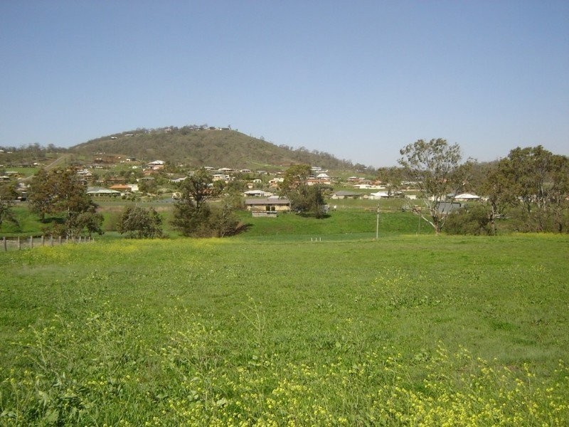 9 Northerly Drive, Hodgson Vale QLD 4352