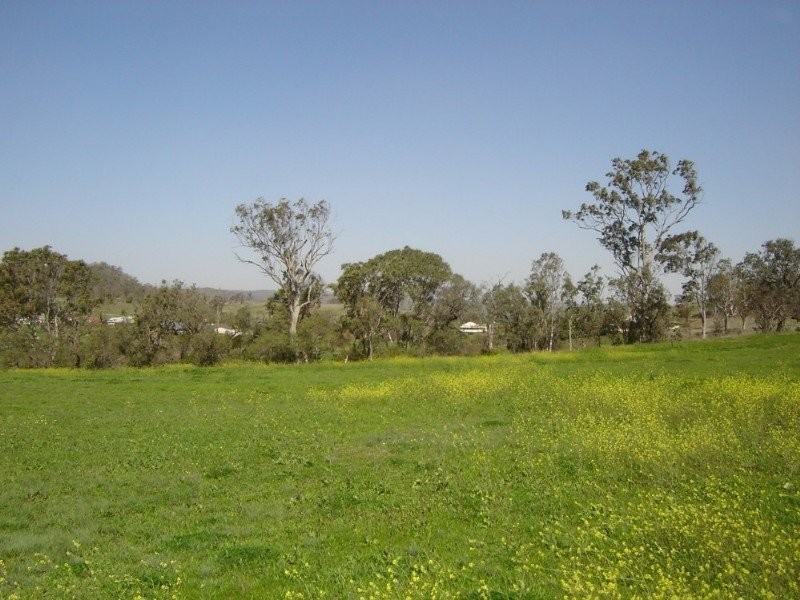 9 Northerly Drive, Hodgson Vale QLD 4352