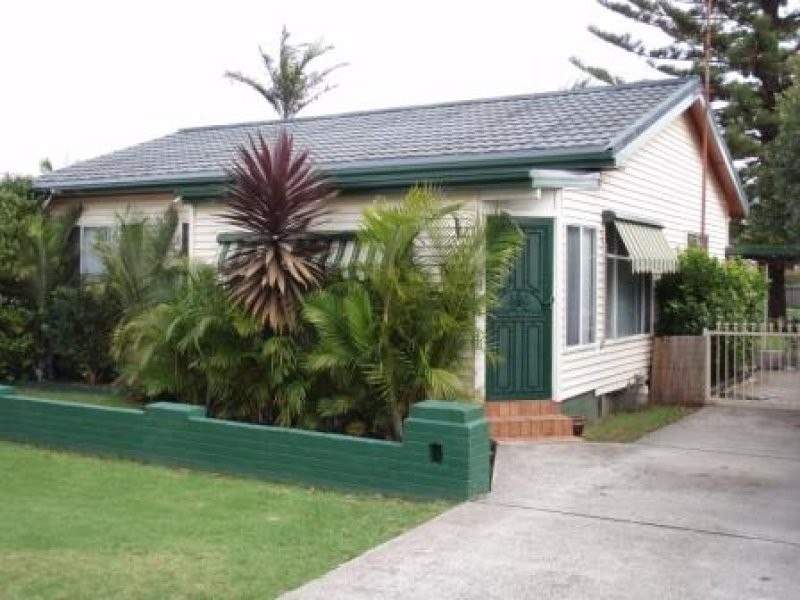 54 Cawley Street, Bellambi NSW 2518