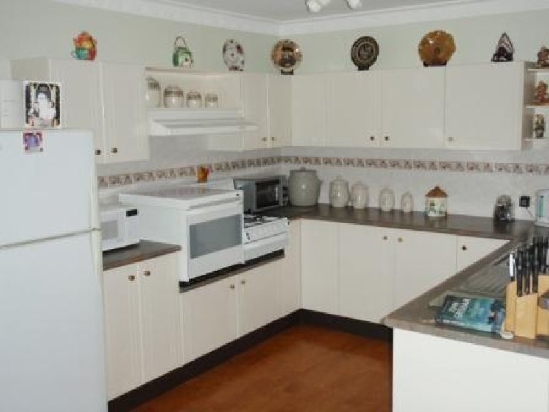 6 Grandiflora Terrace, Woonona NSW 2517