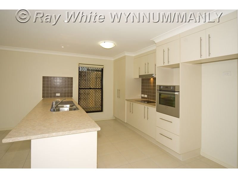 103 Kamarin Street, Manly West QLD 4179