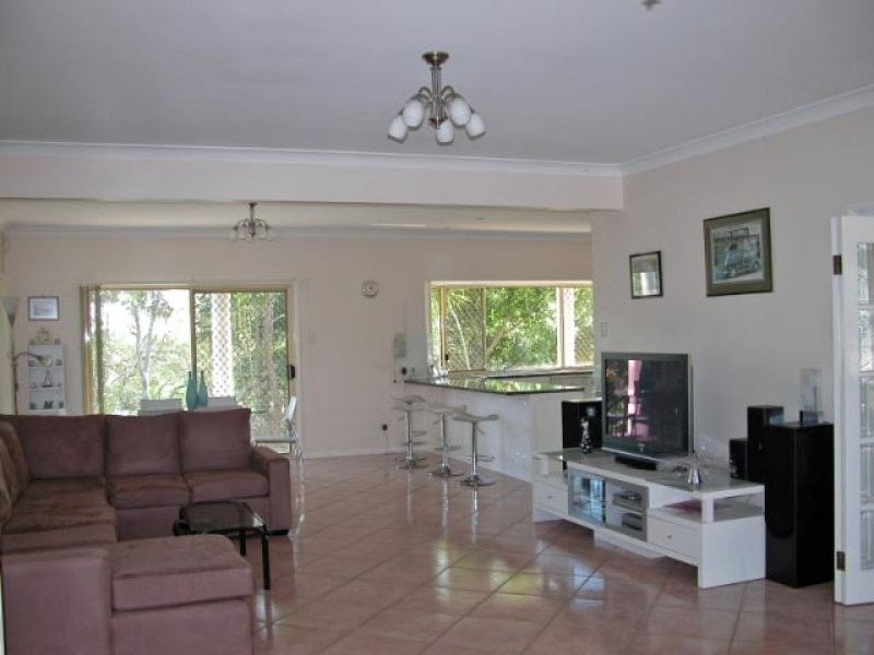 89 Constellation Way, Wynnum QLD 4178