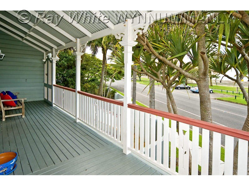 97 Wynnum Esplanade, Wynnum QLD 4178