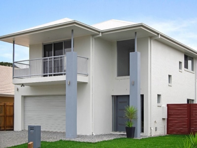 11 Sylvateere Crescent, Wakerley QLD 4154