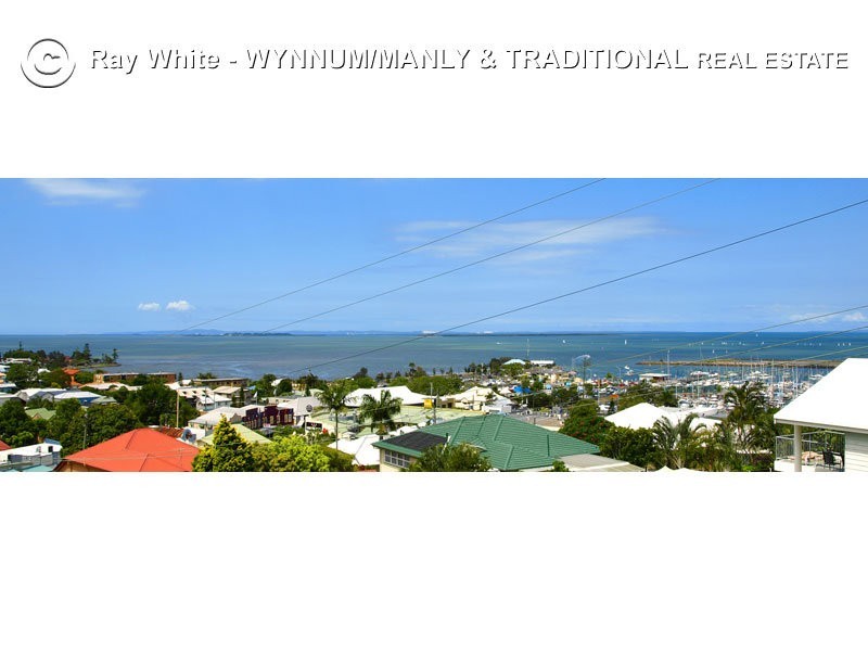 15 Arnold, Manly QLD 4179