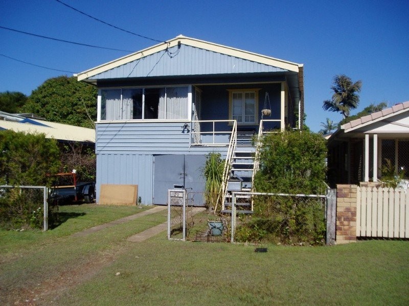 22 Ambool Street, Wynnum QLD 4178