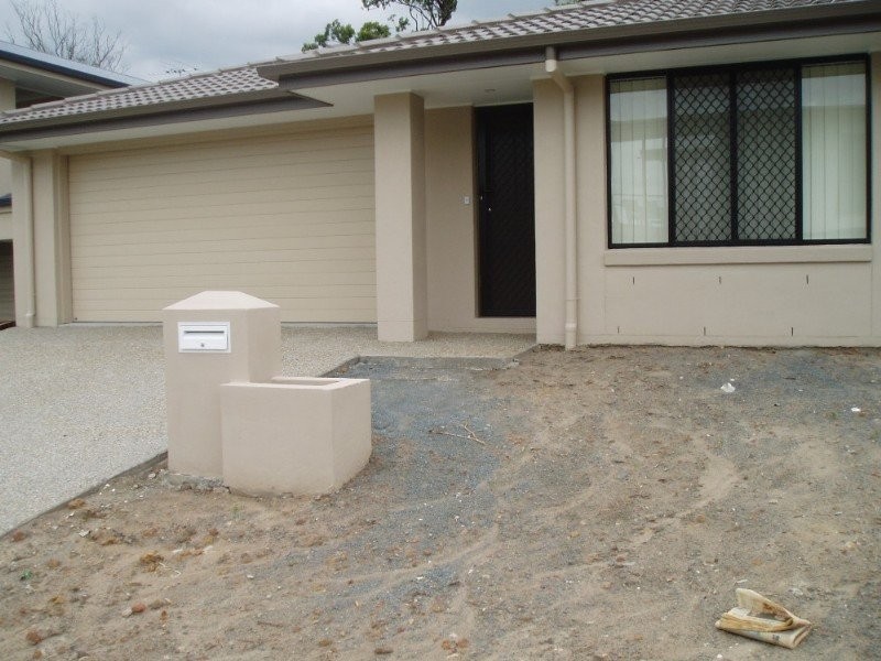 11 Demby Crescent, Wakerley QLD 4154