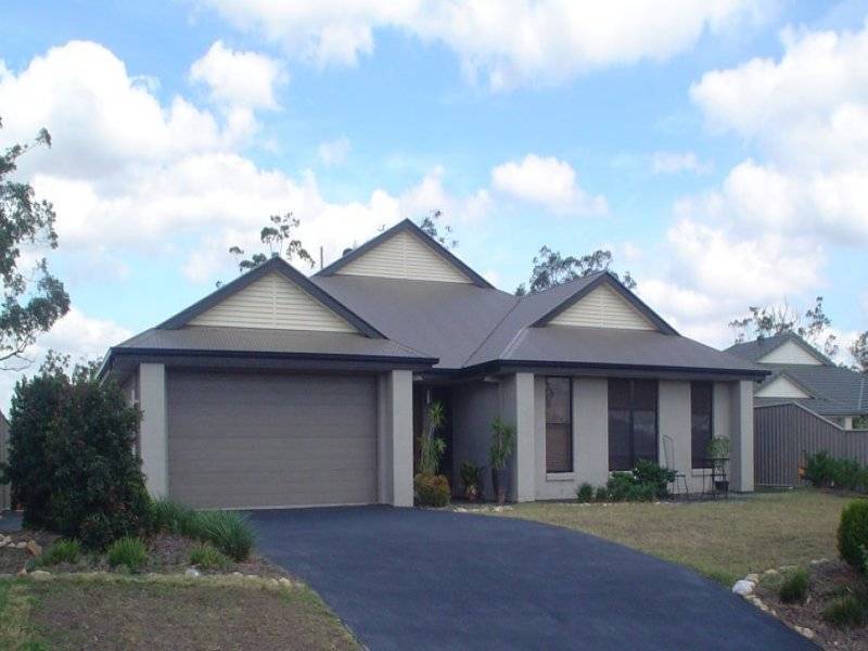 111 Gibson Crescent, Bellbowrie QLD 4070