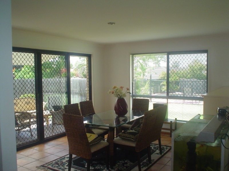 12 Glenwood Place, Moggill QLD 4070