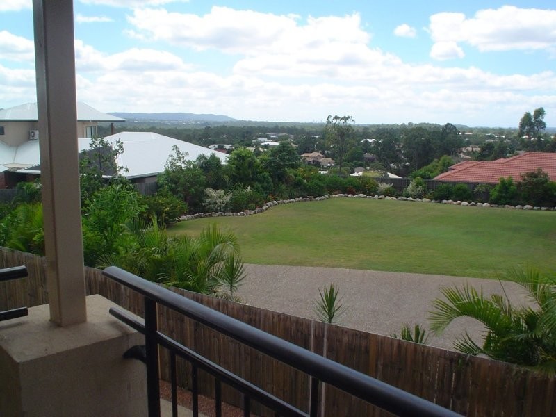 179 GIBSON CRESCENT, Bellbowrie QLD 4070