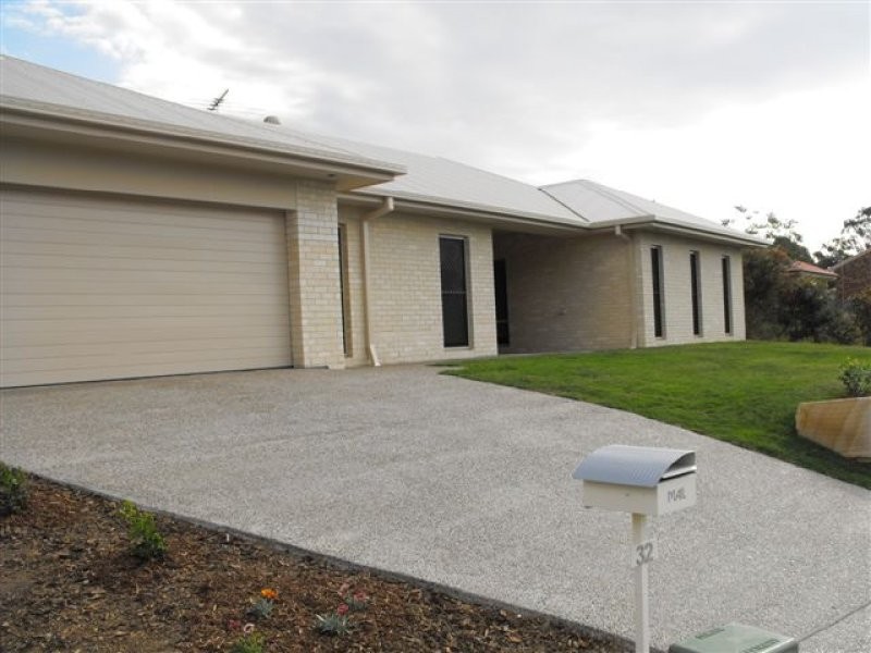 32 Church Road, Bellbowrie QLD 4070