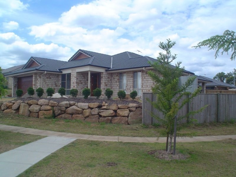 1 Witty Road, Moggill QLD 4070