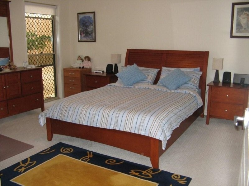 32 Church Road, Bellbowrie QLD 4070