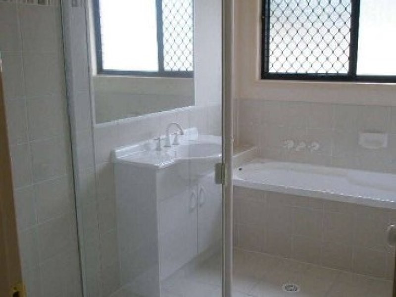 40 Ellerby Road, Moggill QLD 4070