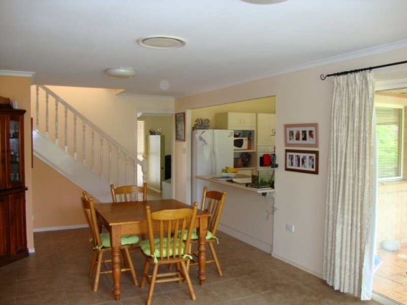 8a Church Road, Bellbowrie QLD 4070