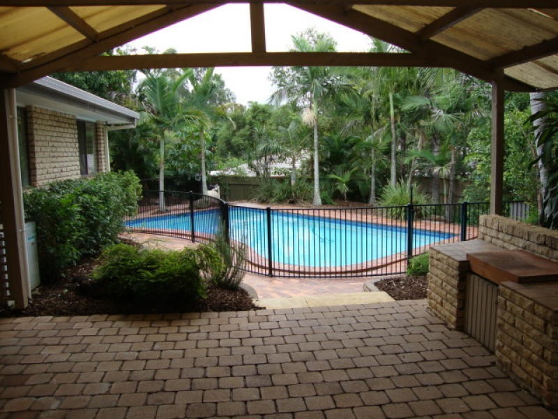 23 Sweetgum Street, Bellbowrie QLD 4070