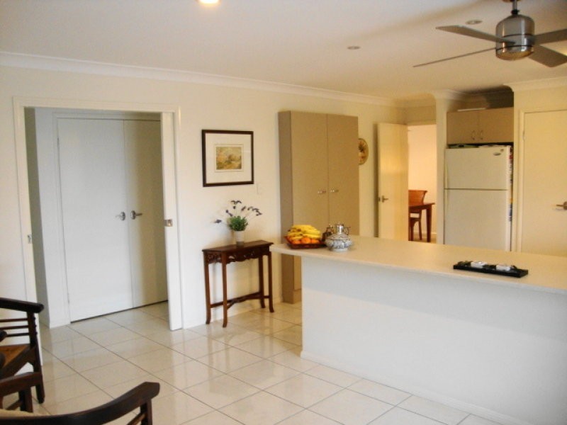 11 Grange Place, Moggill QLD 4070