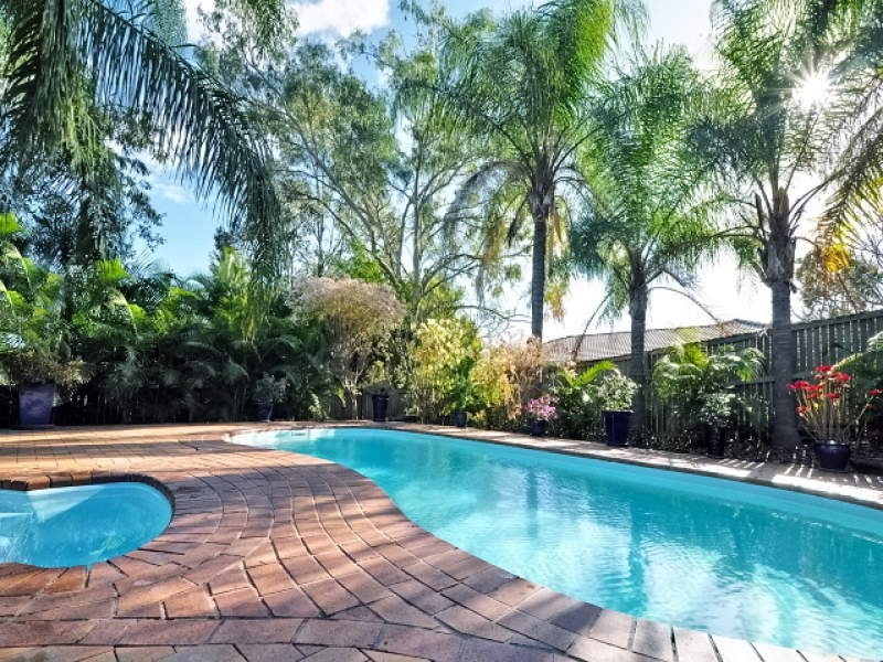 166 Pioneer Crescent, Bellbowrie QLD 4070