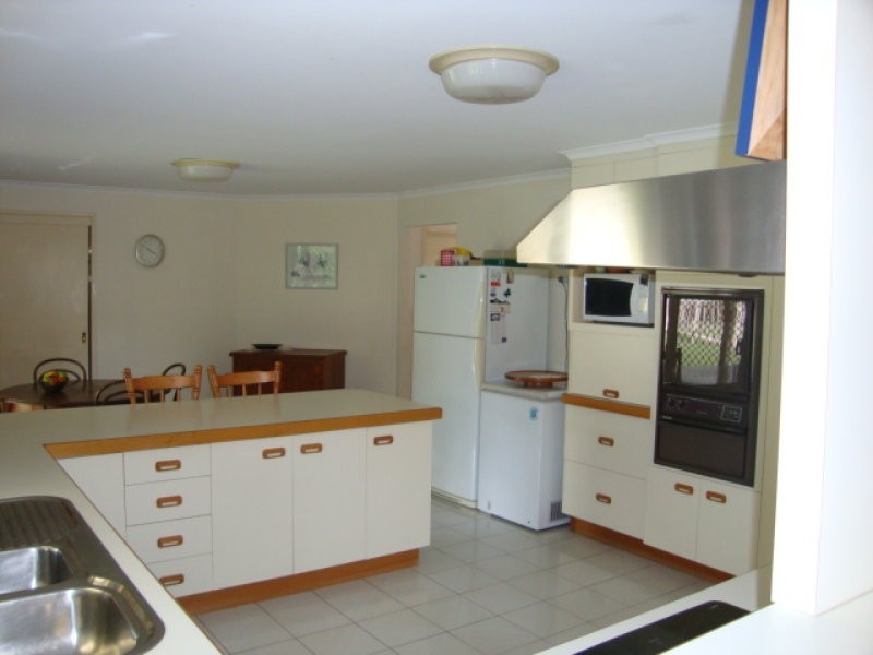 46 Pioneer Crescent, Bellbowrie QLD 4070