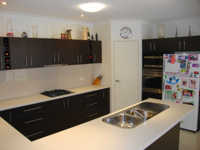 5 Regency Crescent, Moggill QLD 4070