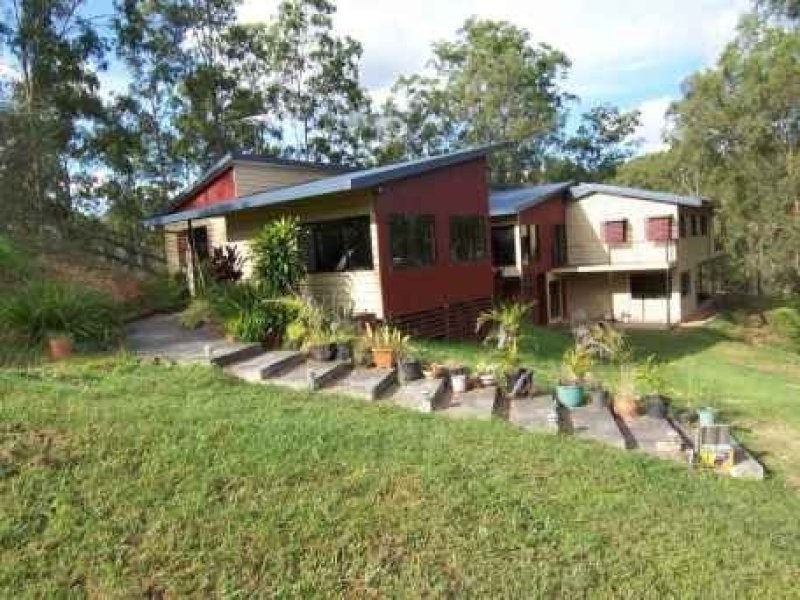 207 George Holt Drive, Mount Crosby QLD 4306