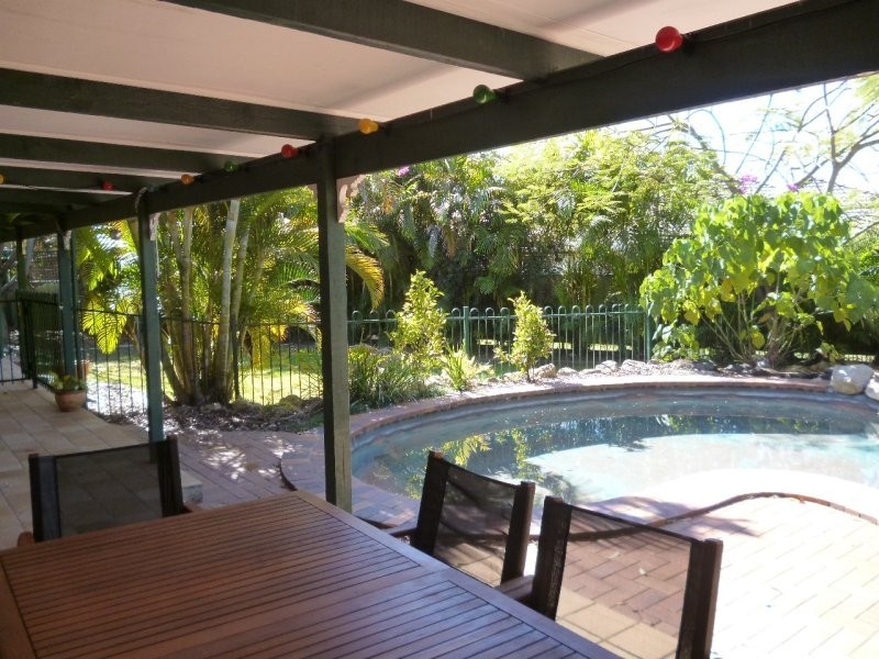 70 Livesay Road, Moggill QLD 4070