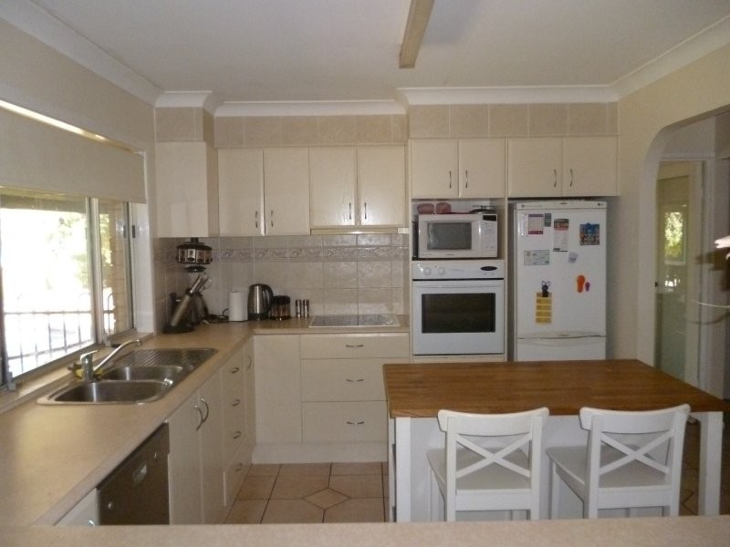70 Livesay Road, Moggill QLD 4070