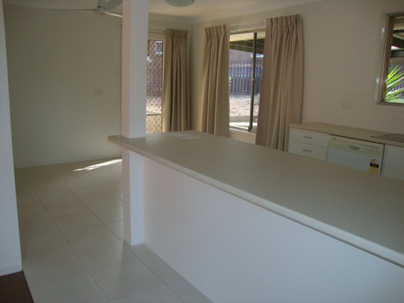 16 Conebush Crescent, Bellbowrie QLD 4070