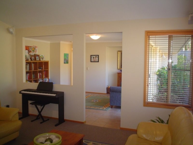 29 Church Road, Bellbowrie QLD 4070