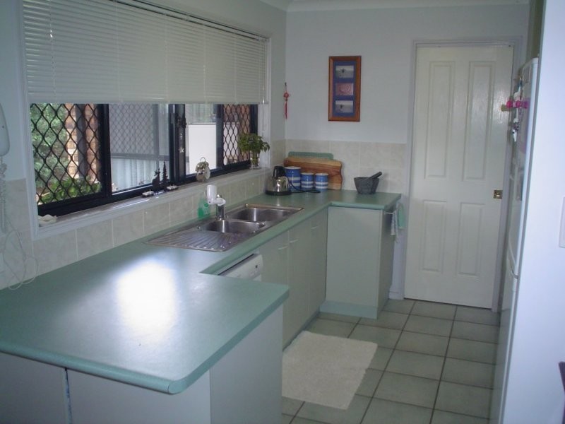 10 Marzena Close, Moggill QLD 4070