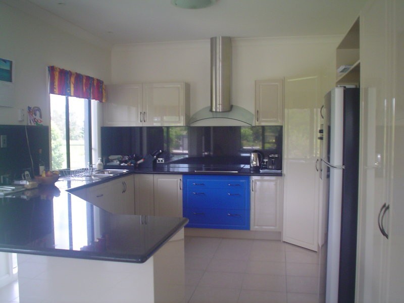 100 Landing Place, Moggill QLD 4070