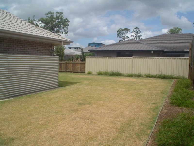 4 Zoe Place, Moggill QLD 4070