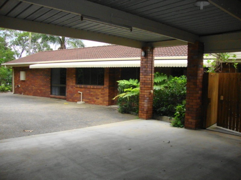 28 Pinkwood Street, Bellbowrie QLD 4070