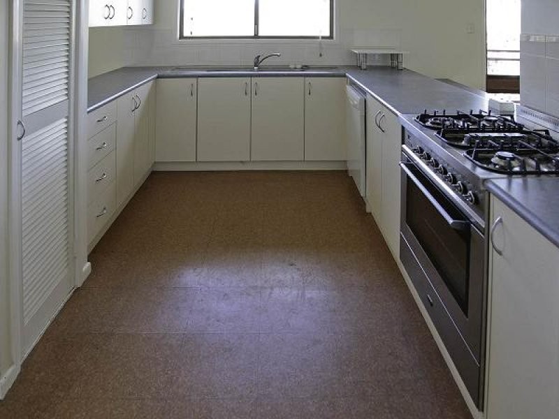 4 Jingara Court, Karana Downs QLD 4306