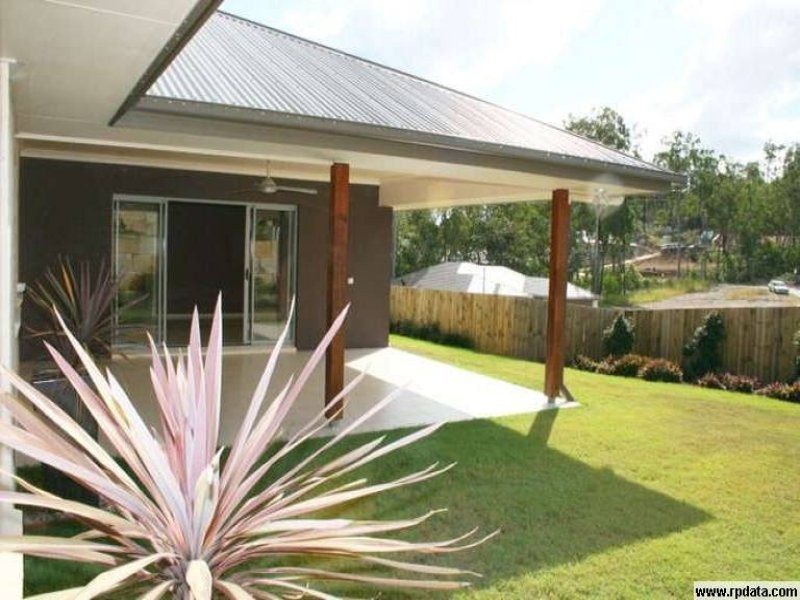 7 Corymbia Crescent, Anstead QLD 4070
