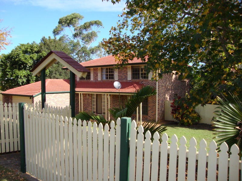 16 Allspice Street, Bellbowrie QLD 4070